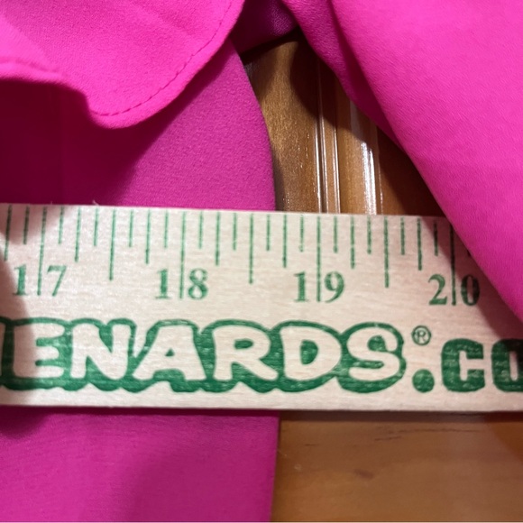 Michael Michael Kors Ultra Pink Ruffle Blouse Size XS NWT - Picture 9 of 12